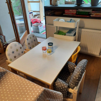 Esstisch